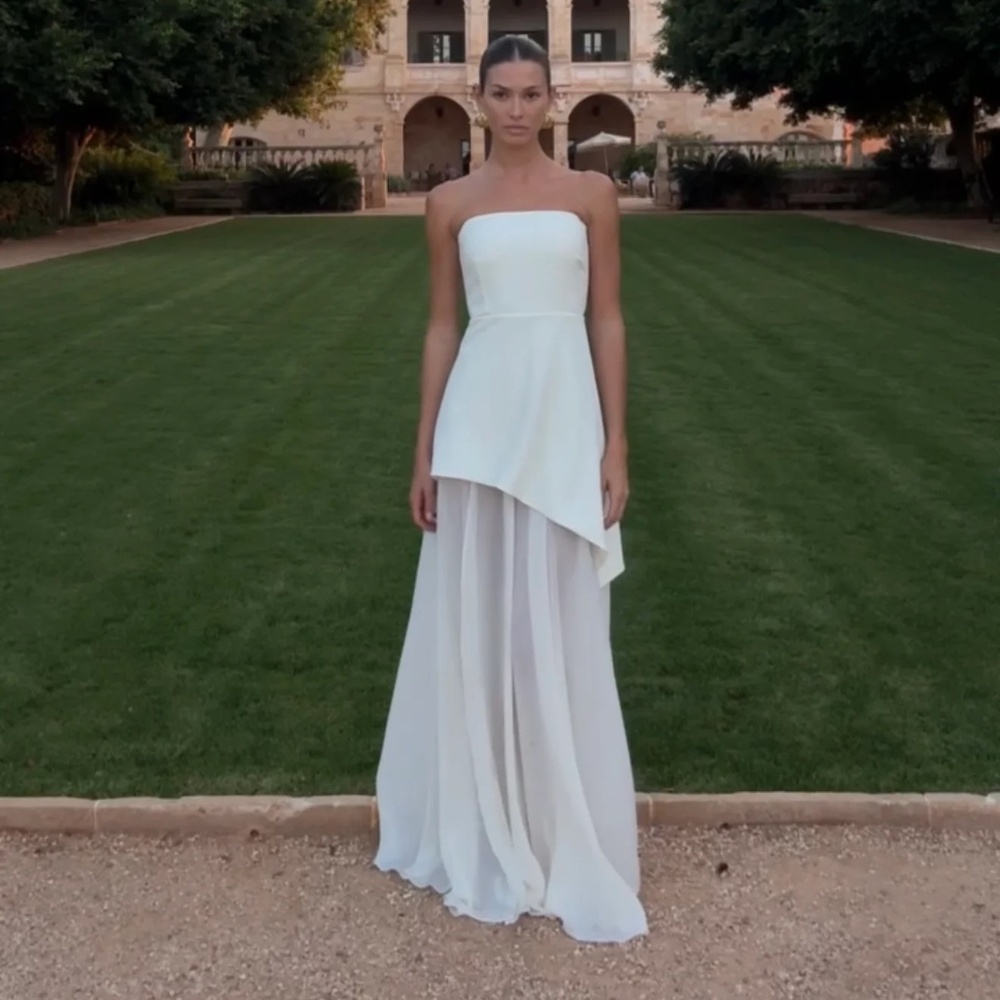 Matter Store Monaco White Dress with Scarf